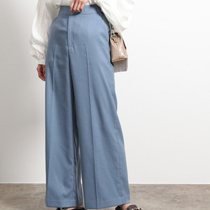 【まだ結婚できない男/4話】吉田羊/着用衣装(パンツ)：ストレッチストレートワイドパンツ